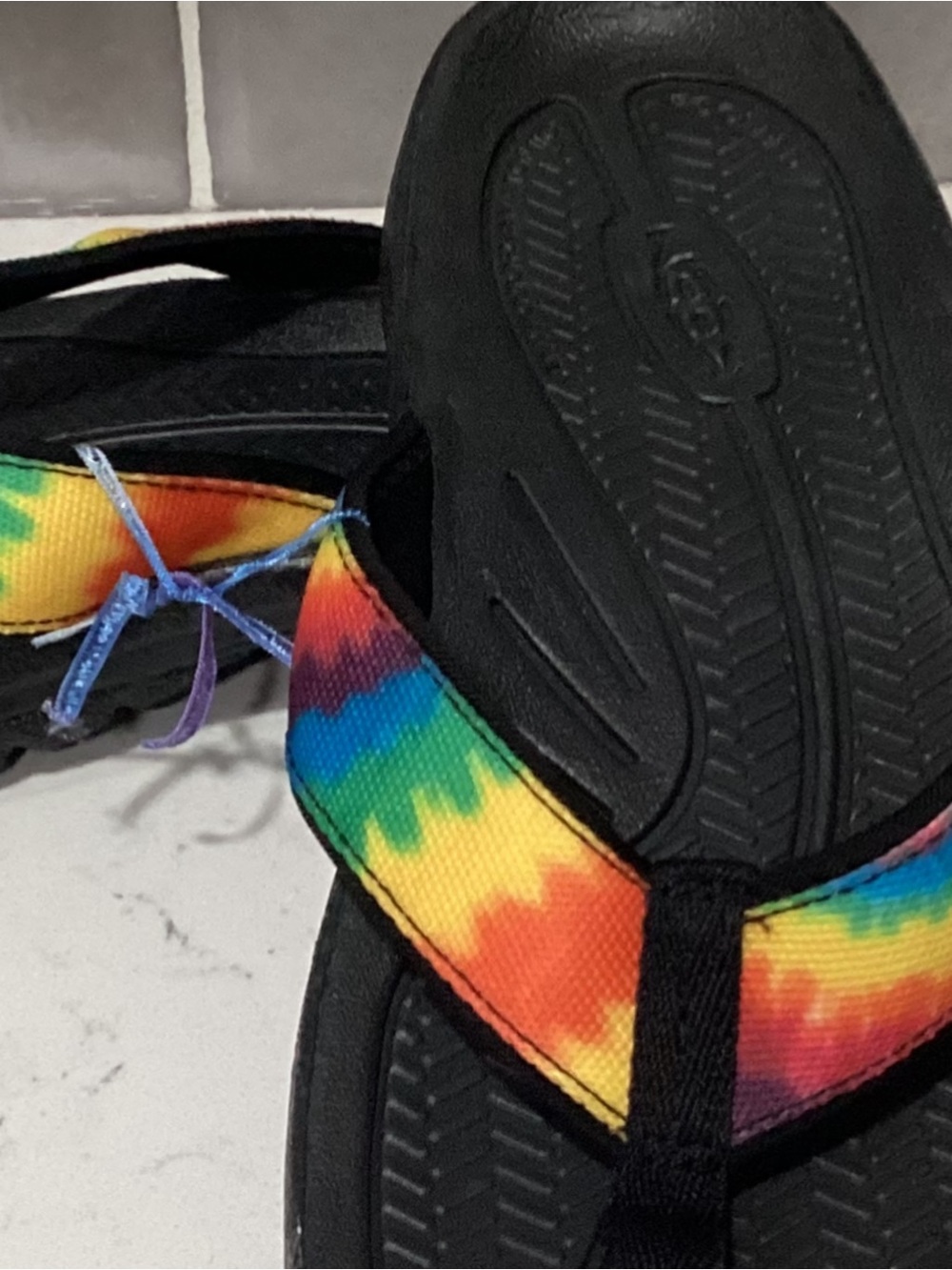 KEEN Men's 9 Kona Flip Flops RAINBOW Tie Dye NEW without Tags
